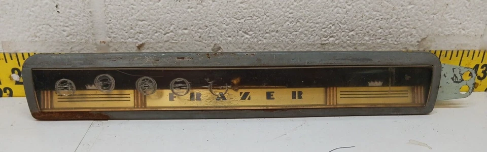 Panel de inserción de tablero usado OEM Frazer Manhattan 1947-51 (908) Foto 1 de 4