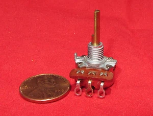 Mini potenciómetro cónico lineal 1K OHM - Terminales de soldadura - B1K Miniature Pot BX - Imagen 1 de 3