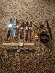 Bulk Watch Lot 1+Lbs Working And Not - Bild 1 von 19