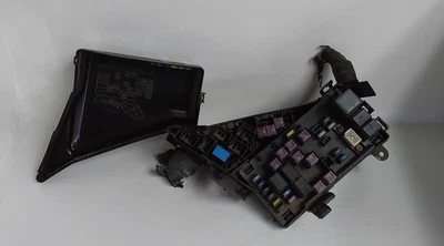 Bloque de fusibles Subaru Tribeca 2006 (P5359) Foto 1 de 4