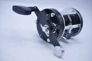 Vintage Abu Garica Ambassadeur 7000C Levelwind Reel Sweden Very Good+ #840300 - Picture 1 of 14