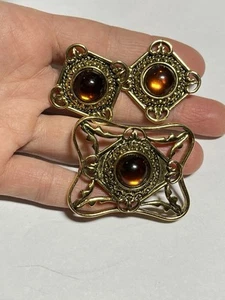 Vintage 90's Amberline Brooch & Earrings Set Amber Acrylic Cabochon RR1638 - Picture 1 of 3