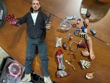 HOT TOYS 1/6 MARVEL IRON MAN 3 MMS209 TONY STARK (THE MECHANIC) FIGURE EXCLUSIVE