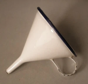 Granitgeschirr Vintage weiß Trichter mit Riemengriff - Bild 1 von 15