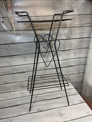 Mid-Century Metal Wire Table Plant Stand Rack Black Retro MCM Vintage Heart - Image 1 of 4
