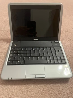 漂亮 ~ 戴尔 Inspiron Mini 9 8.9 英寸 上网本 + 交流适配器 — 第 1/4 张图片