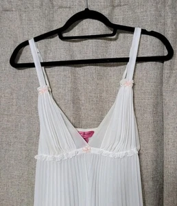 Betsey Johnson Intimates Sz Lg Y2K Babydoll Chemise White Coquette Romantic Slip - Picture 1 of 8