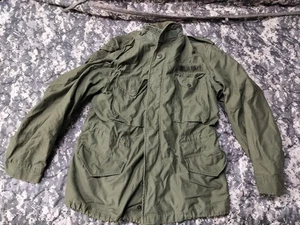 Vintage US Army Jacket Mens Medium Green M65 Field Cold Weather Coat 80s - Picture 1 of 7