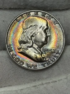 1952-D 50c Ben Franklin Half Dollar ** XBKKH2157 - Bild 1 von 3