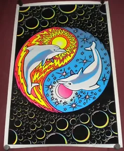 Dolphin Ying Yang schwarzes Licht Poster 23x35 S/S Fuzzy Flocked Vintage Funky #925 - Bild 1 von 3