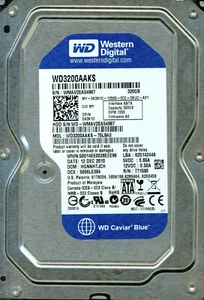 WD3200AAKS-75L9A0 DCM: HGNNHTJCH WESTERN DIGITAL SATA 320GB DEZ 2010 WMAV - Bild 1 von 1