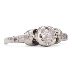 VINTAGE Art Deco 1930s 9ct 375 White Gold 0.14 Old Cut Diamond & Sapphire Ring - Picture 1 of 5