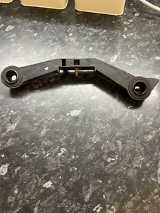 Staffa di fissaggio airbox airbox Vauxhall Tigra B Corsa C 55351609 2001 - HJO063 - Foto 1 di 5