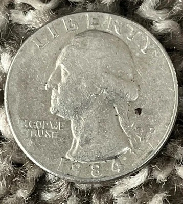 Moneda 1984 P Raro Error Cuarto Como Nueva NARK Grasa Moderada Golpes Como Nueva Error Foto 1 de 2