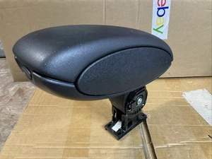 2011-2016 MINI COOPER COUNTRYMAN R60 FRONT CENTER CONSOLE STORAGE ARMREST OEM - Picture 1 of 20