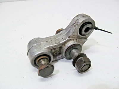 99-06 雅马哈 TTR250 原始设备制造商后减震链接继电器 4GY-2217A-00-00 — 第 1/3 张图片