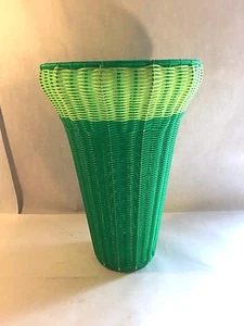 VTG Retro MCM Chartreuse Lime Green Woven PlasticTrash Can Waste Basket Hamper - Picture 1 of 7