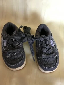 NUEVO Zapato deportivo D&N para niños pequeños ~ Talla. 4 ~. - Imagen 1 de 3