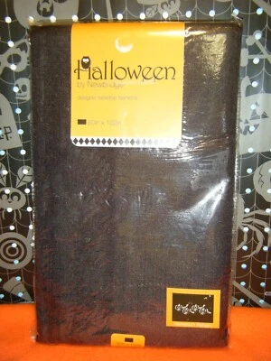 HALLOWEEN PUMPKIN HEMSTITCH 60 x 102 BLACK LINEN TABLECLOTH *NEW* - Image 1 of 4
