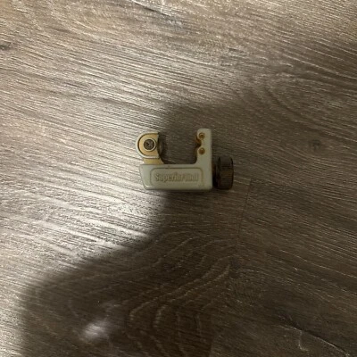 Superior Tool Pro-Line Pipe/Tube Cutter 1/8 to 7/8" 3mm to 22mm - Image 1 of 2