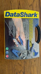 Data Shark Digital Cable and Satellite Tool Kit with Case - Picture 1 of 3
