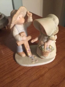 HOMCO Home Interior Obra Maestra Porcelana Círculo de Amigos "Creo" 1993 - Imagen 1 de 11