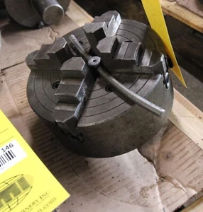Spannfutter, 8" Durchmesser., 4-Backen, mit 1-3/4" Durchmesser durchgangsbohrung - Bild 1 von 2