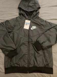 NIKE BOYS WINDRUNNER JACKET IN BLACK SIZE MEDIUM - Picture 1 of 7