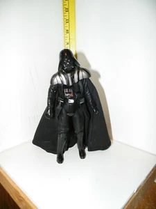 Juguete LFL Medicom 2007 8" Real Action Hero pantalla Darth Vader usado incompleto - Imagen 1 de 12