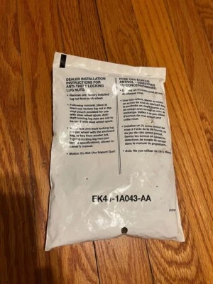 Ford Fusion 2013 tuercas de bloqueo antirrobo Foto 1 de 2