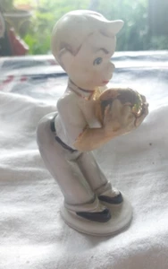 VINTAGE 1957 GEO LEFTON BOWLING BOY FIGURINE 4.5" - Picture 1 of 14