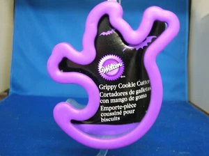 Wilton's Ghost shape Grippy Cookie Cutter NEW in package - Picture 1 of 8