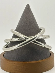 Vintage Taxco Mexico Sterling Hollow Bangle Bracelet Cutout Design 3 In 1 - Picture 1 of 6