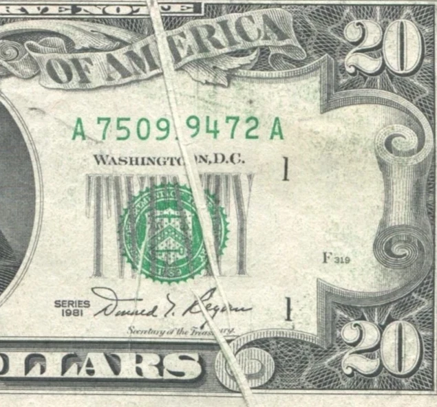 1981 $20 THREE GUTTER FOLD ACROSS SERIAL NUMBERS AND GREEN SEAL  ERROR 9472A - Image 1 of 3