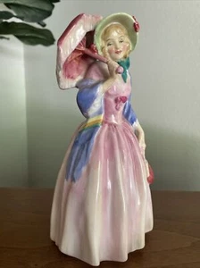 Figurina Royal Doulton Miss Demure R.N 753474, 1930-1975 vintage - Foto 1 di 8