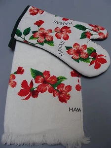 Brand New Hawaiian Kitchen Towel Oven Mitt yellow with red hibiscus white cotton - Imagen 1 de 1