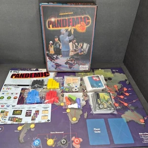 Pandemic Board Game by Z-Man Games - 2007 edition, 100% Complete VTG - Picture 1 of 12