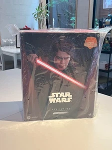 SWCJ 2025 Hot Toys Anakin Skywalker DX 1/6 Figur mit Bonushülle limitiert 1500 - Bild 1 von 3