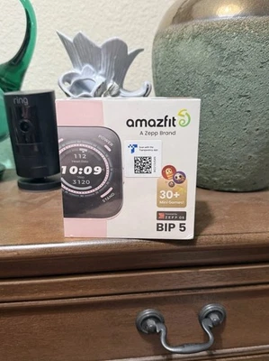 Brand New Amazfit Bip 5 Smartwatch 46mm Polycarbonate Plastic – PINK Sealed PINK - Image 1 of 2