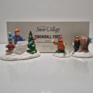 Abt. 56 Schneedorf "Snowball Fort" Kinder handbemalte Keramik Figuren Zubehör - Bild 1 von 13
