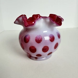 VTG FENTON CRANBERRY GLASS OPALESCENT COIN DOT PINK VASE 5” RUFFLED CRIMPED - Picture 1 of 7
