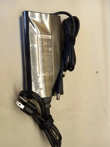 AC Adapter Model AC195118 Clean - Picture 1 of 3