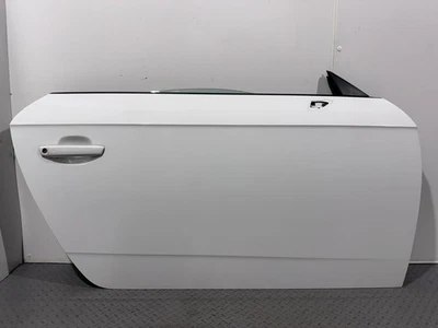 AUDI TT MK3 FV 8S COUPE FRONT DOOR RIGHT 8S0831052A WHITE Y9C - Image 1 of 4