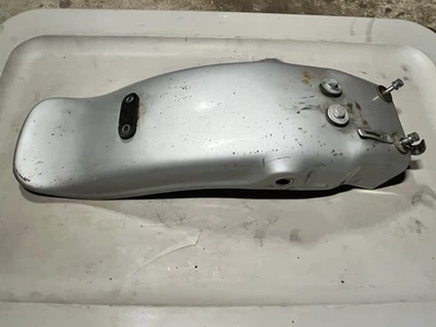 Guardabarros trasero Kawasaki KZ400 D S 1976 74-83 modelos OEM Foto 1 de 3