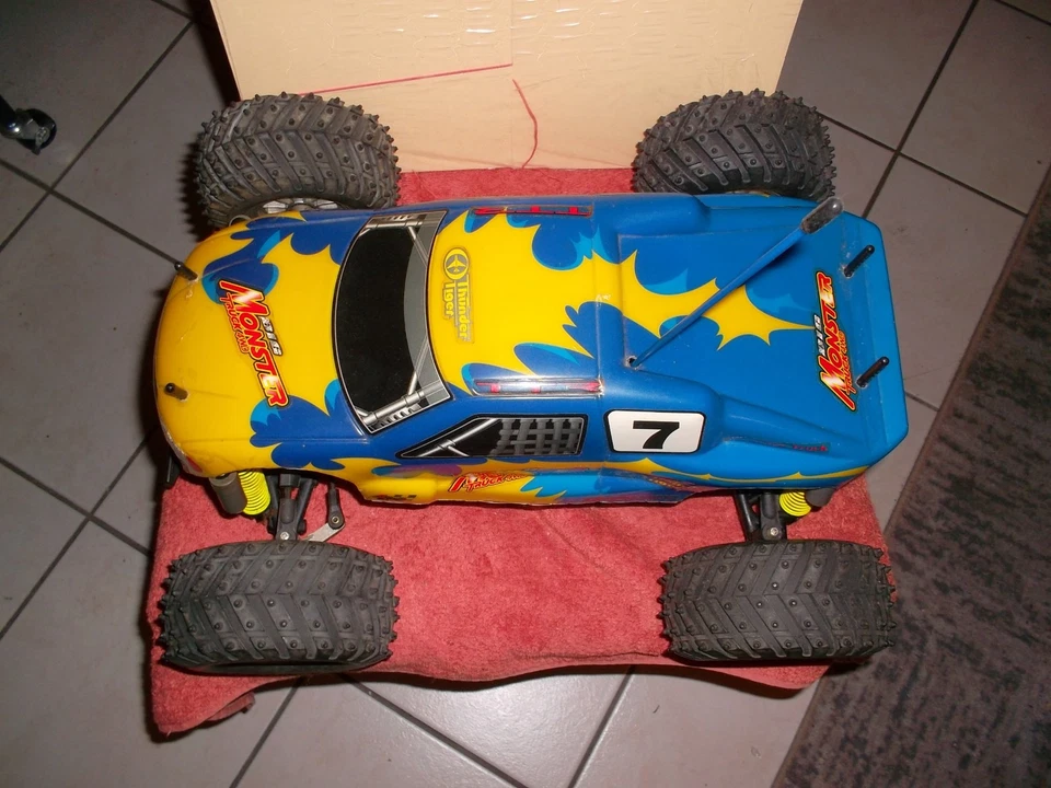 RC-Auto-Verbrenner mit Nitromotor 1:10 Maßstab 2WD-Frontantr mit 2Gang-Automatik - Bild 1 von 4
