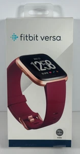 Fitbit Versa Smartwatch Fitness Aktivitätstracker mit Rubinbändern Größe S & L - NEU - Bild 1 von 8