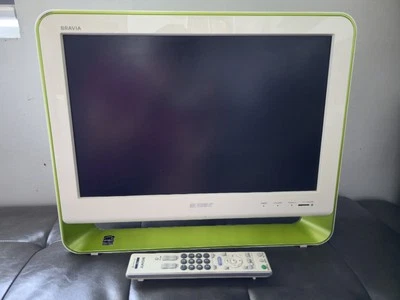 Sony Bravia LCD Digital Color TV Model KDL-19M4000 White W/REMOTE  - Image 1 of 4