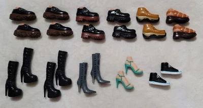 Bratz Lote 11 Pares de Zapatos, Botas, Tacones - Bratz Niñas y Bratz Niños Foto 1 de 4