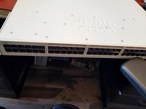 NIEODEBRANY Cisco Meraki MS390 MS390-48UX-HW PoE/ Switch (C08) - Zdjęcie 1 z 7