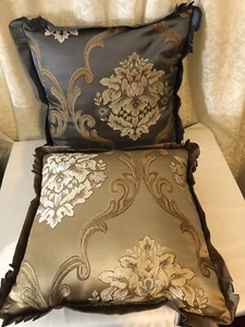 2 CHIC Home Design Pillows Taupe / Gray Matching 18X20 - Picture 1 of 7